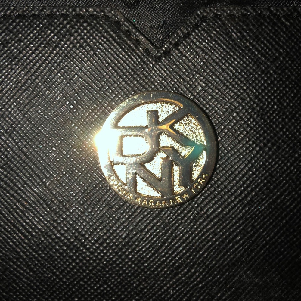 Handbag - Picture 4 of 8